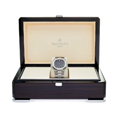 Patek Philippe Patek Philippe Nautilus 3700/11 Vintage 'Tiffany & Co.' Limited Edition (1986) 8 Patek Philippe Patek Philippe Nautilus 3700/11 Vintage 'Tiffany & Co.' Limited Edition (1986) -Horaluxis Sales Store patek philippe nautilus 3700 11 vintage tiffany co limited edition 1986 patek philippe 40266074259700