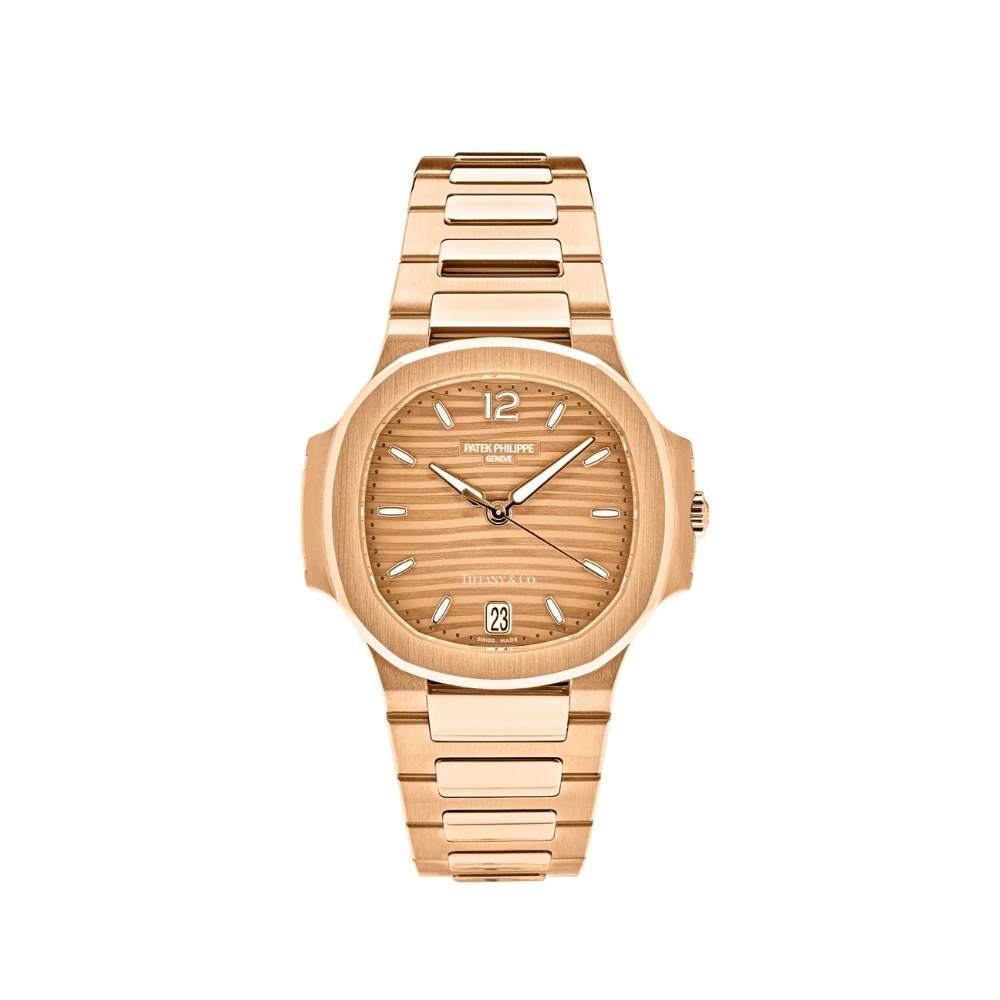 Patek Philippe Patek Philippe Nautilus 7118/1R-010 Tiffany & Co. 'Ladies' Rose Gold Date (2022) 1 Patek Philippe Patek Philippe Nautilus 7118/1R-010 Tiffany & Co. 'Ladies' Rose Gold Date (2022)