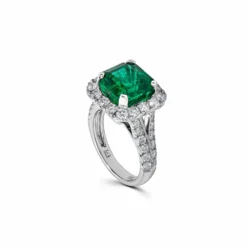 Jewels Aficionado Vivid Green Emerald Ring
