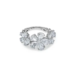 Jewels Aficionado White Gold Diamond Flower Ring
