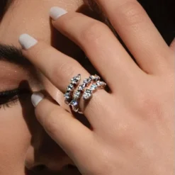 Jewels Aficionado White Gold Diamond Ring 4 Jewels Aficionado White Gold Diamond Ring -Horaluxis Sales Store white gold diamond ring wrist aficionado 40431638675700