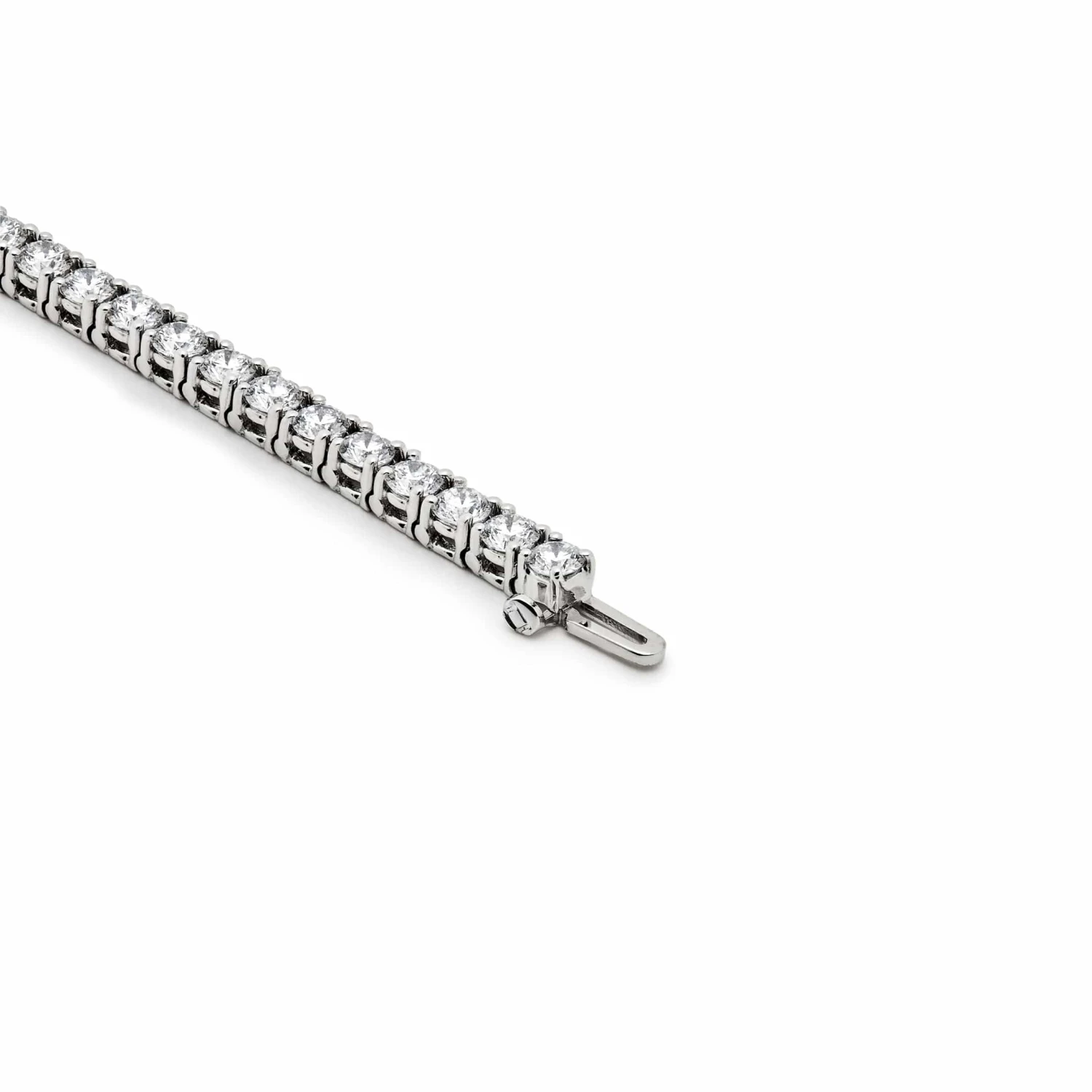 Jewels Aficionado Classic Diamond Tennis Bracelet In White Gold 4 Jewels Aficionado Classic Diamond Tennis Bracelet In White Gold - Image 4